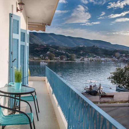 Villa Beautiful House By The Sea Poros Town Exterior foto