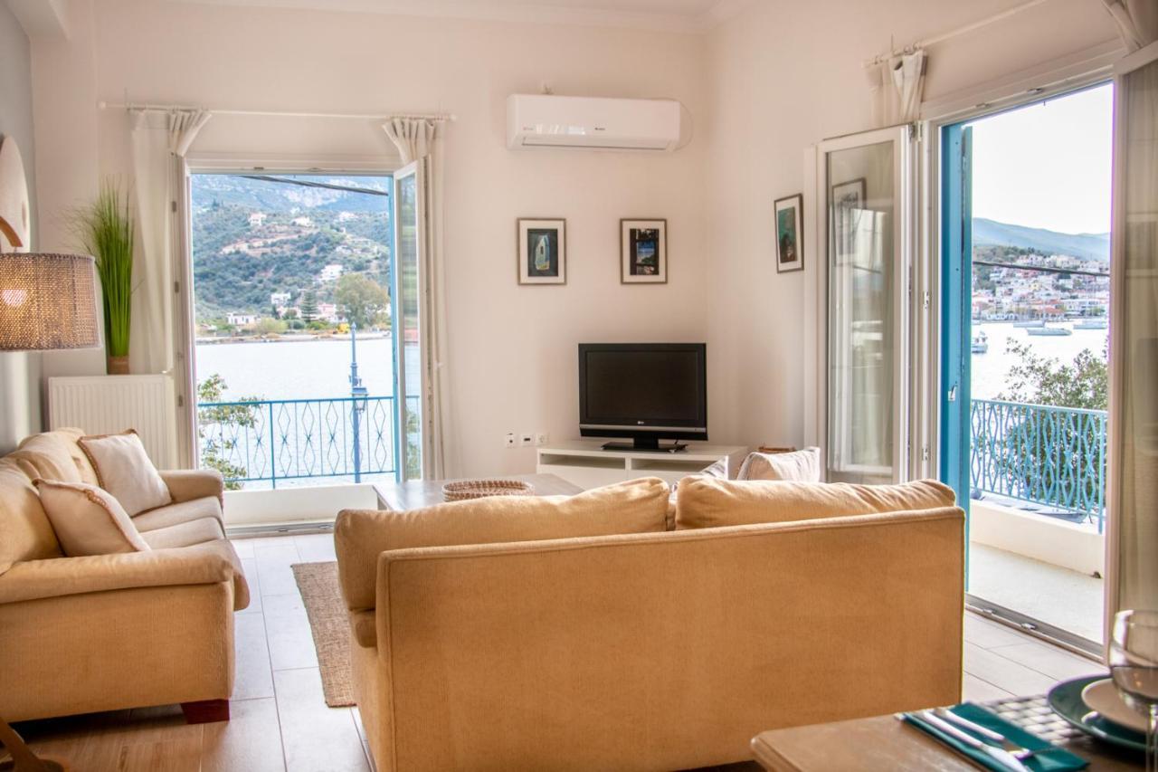 Villa Beautiful House By The Sea Poros Town Exterior foto