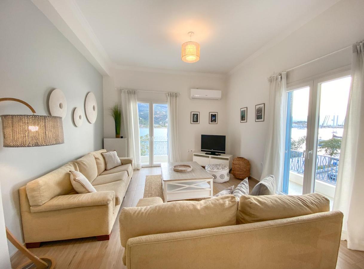 Villa Beautiful House By The Sea Poros Town Exterior foto
